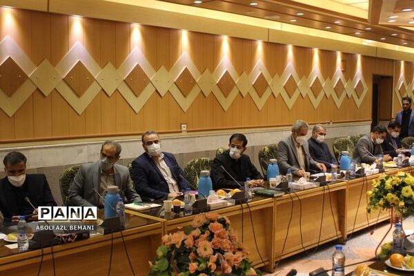 جلسه شورای معاونان آموزش و پرورش قم با حضور «قاسم احمدی لاشکی»