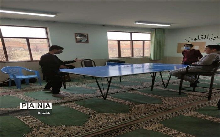 برگزاری مسابقات تنیس روی میز در دبیرستان صدرا