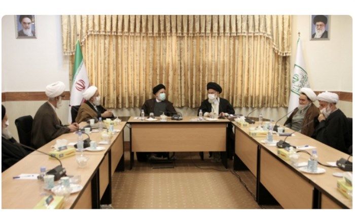 نشست‌های جداگانه رئیس‌جمهوری با شورای عالی مدیریت حوزه و  اعضای خبرگان