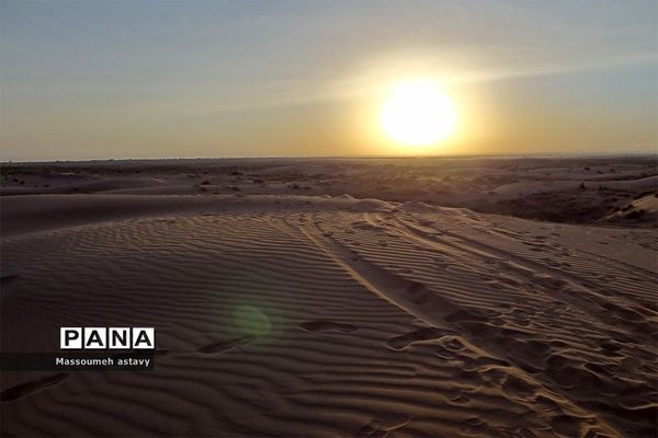 ابوغویر تنها کویر رملی ایلام