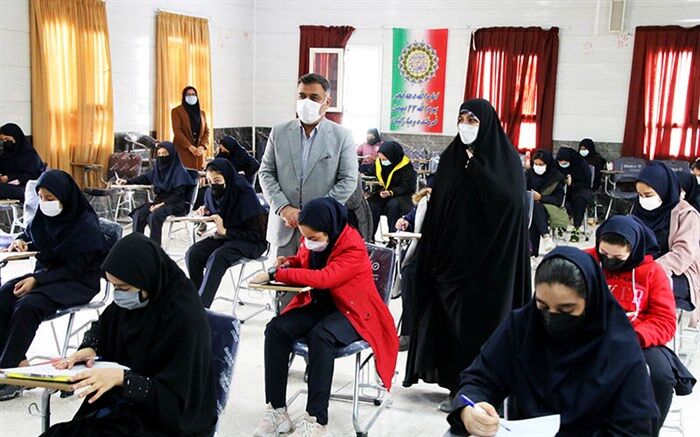بازدید مشاور وزیر آموزش و پرورش در امور زنان از مدارس سمنان