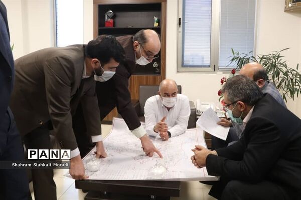 نشست مدیران شرکت گاز استان با نماینده قزوین