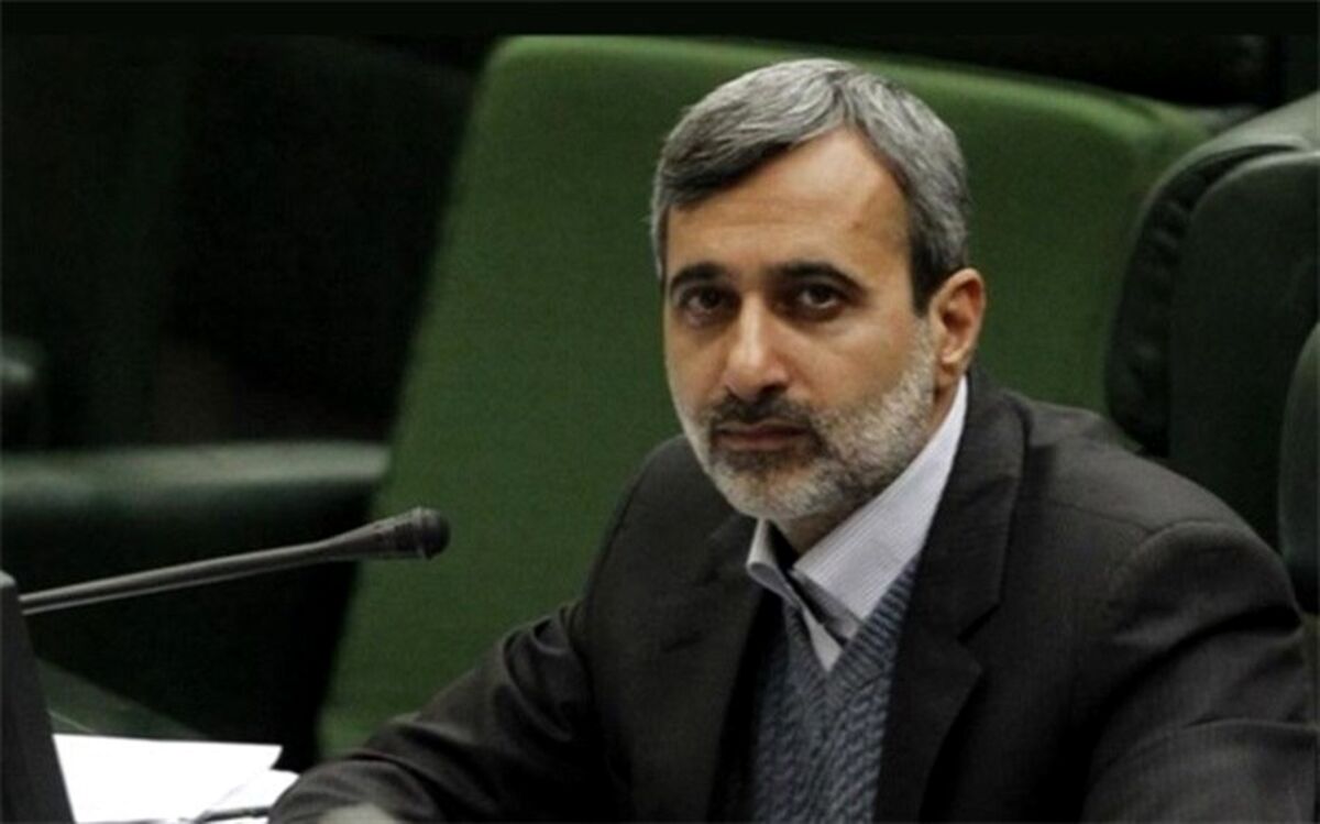 وزیر آموزش و پرورش اقدامات عملی برای اجرای تحول در نظام آموزشی را دنبال کند