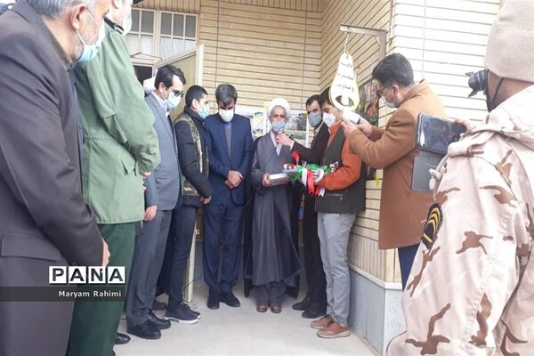 نواختن زنگ بصیرت در مدرسه ۹دی بجنورد