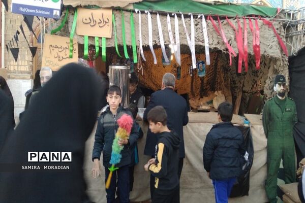 نمایشگاه بصیرت فاطمی در امامزاده سید معصوم قم