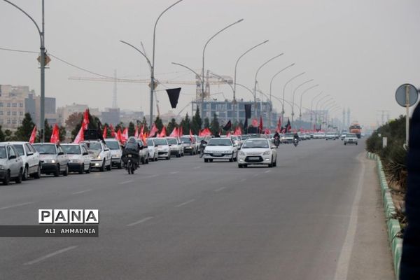 کاروان خودرویی به مناسبت سالگرد شهادت سردار سلیمانی در قم