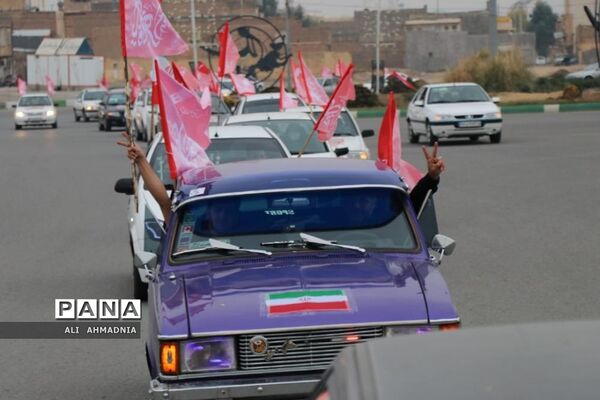 کاروان خودرویی به مناسبت سالگرد شهادت سردار سلیمانی در قم