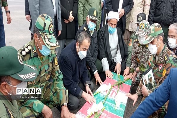 استقبال از 4شهید گمنام