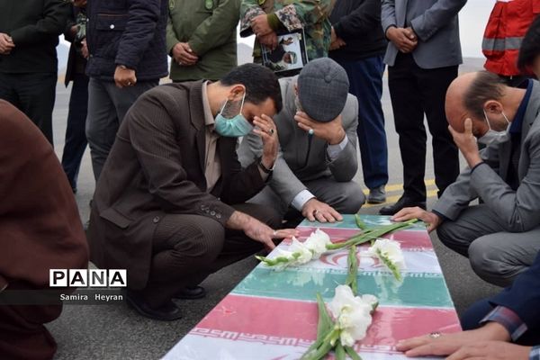 استقبال از 4شهید گمنام