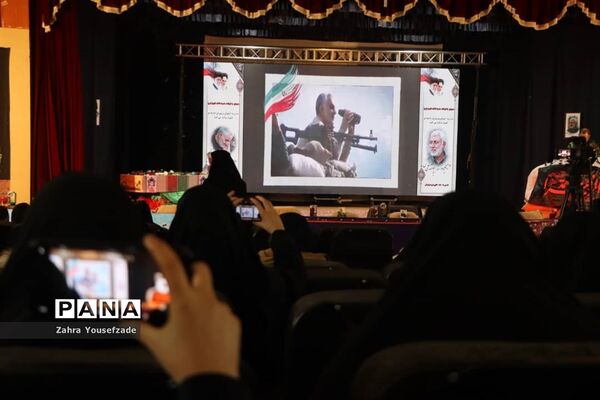 گرامیداشت دومین سالروز شهادت سردار سلیمانی در ناحیه ۲ شیراز