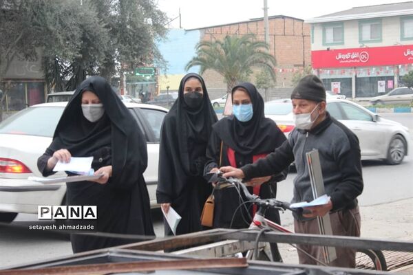 ایستگاه صلواتی اهدای بسته‌های بهداشتی در گلوگاه