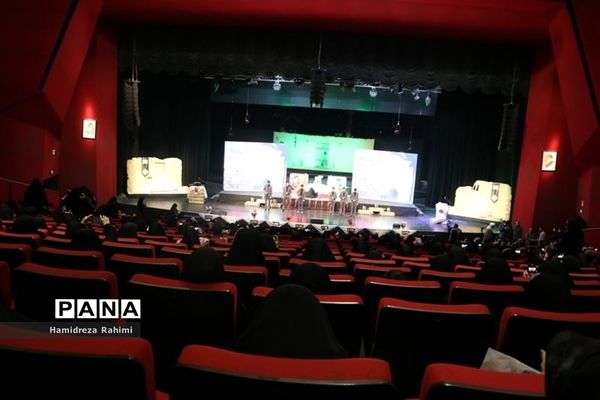 برگزاری کنگره ۲۰۰۰ شهید منطقه ۱۵ تهران