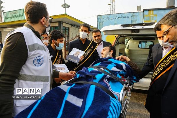 زیارت حضرت معصومه(س) به نیابت از حاج قاسم توسط 40 بیمار قطع نخاعی