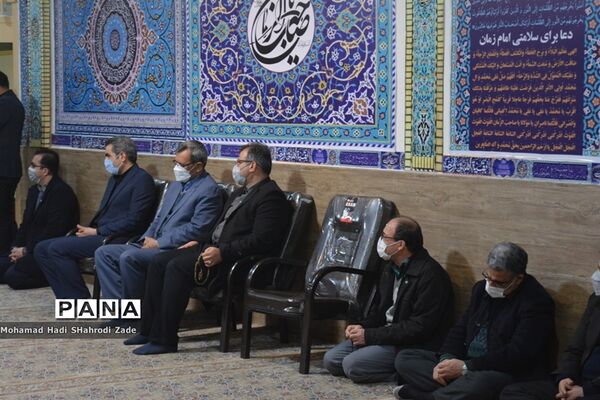 برگزاری مجلس یادبود شهید دلها حاج قاسم سلیمانی در آموزش و پرورش ناحیه یک مشهد
