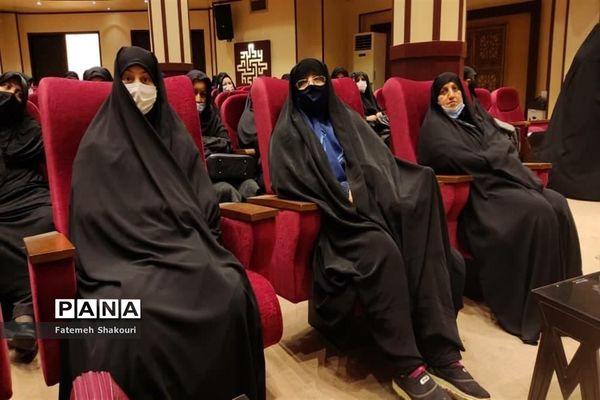گردهمایی بزرگ بانوان فاطمی درشهرستان اسلامشهر