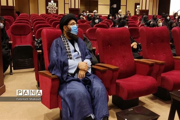 گردهمایی بزرگ بانوان فاطمی درشهرستان اسلامشهر