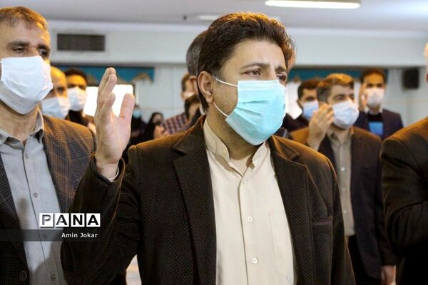 مراسم بزرگداشت دومین سالگرد شهادت سردار سلیمانی در اداره‌کل آموزش و پرورش فارس
