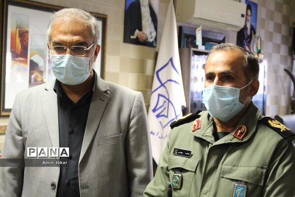 مراسم بزرگداشت دومین سالگرد شهادت سردار سلیمانی در اداره‌کل آموزش و پرورش فارس