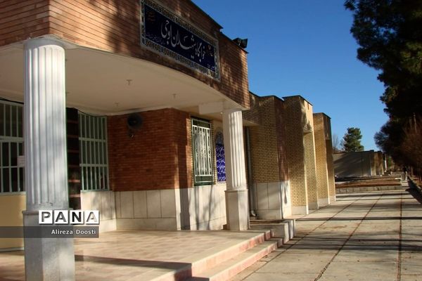 فضای زمستانی اردوگاه شهید آیت اله دستغیب در شیراز