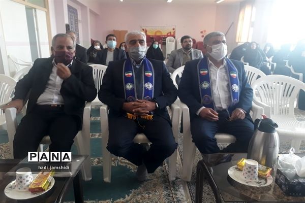 برگزاری جلسه هم‌اندیشی مربیان منطقه جرقویه علیا