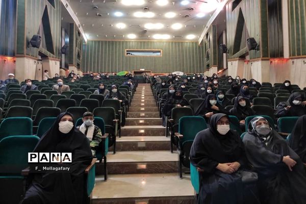 برگزاری مراسم سالگرد سردار دلها حاج قاسم سلیمانی و گرامیداشت دهه بصیرت در منطقه 10