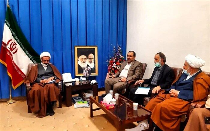 ادارات استان زیر ساخت های اقامه نماز را فراهم کنند