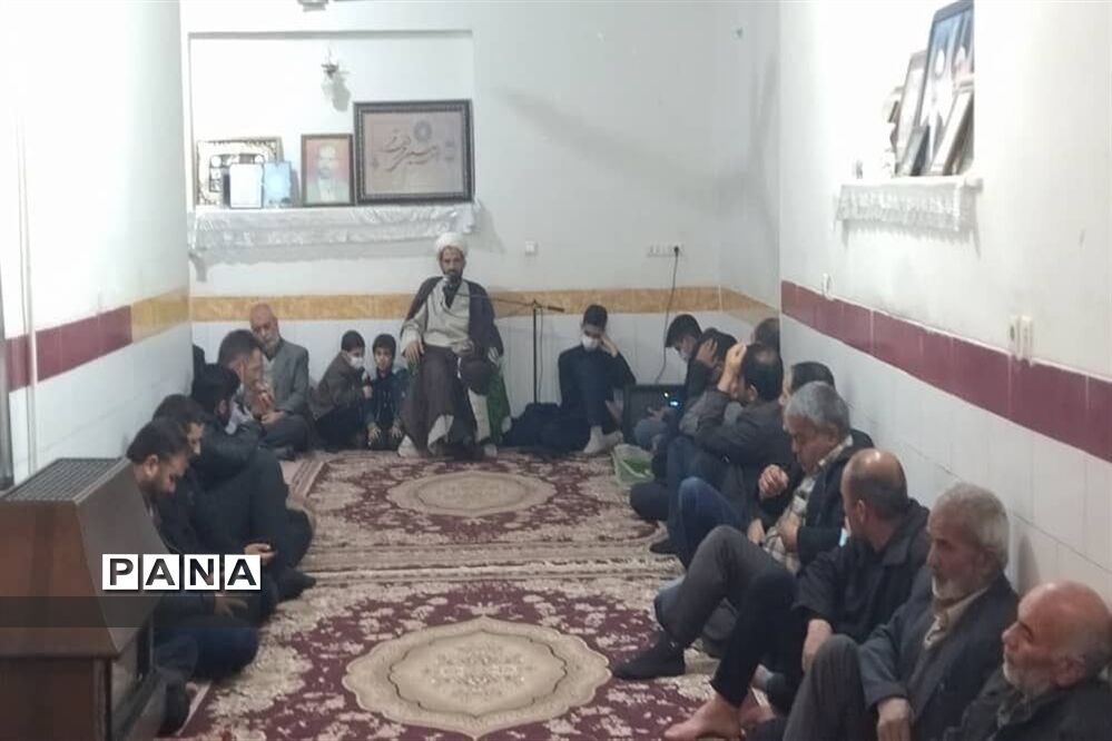 عزاداری هیات دانش‌آموزی مهرآباد ابرکوه به مناسبت ایام فاطمیه