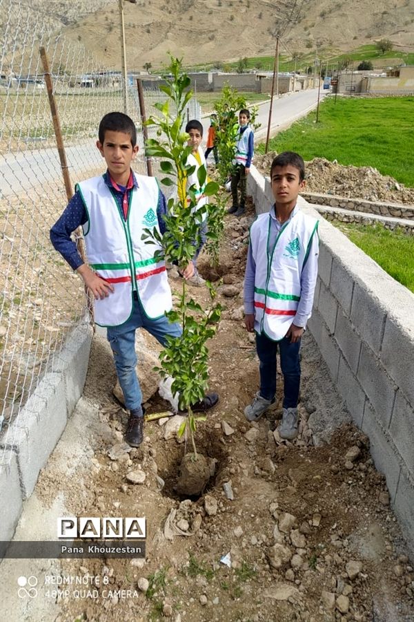 آیین گرامیداشت روز درختکاری و هفته منابع طبیعی در خوزستان