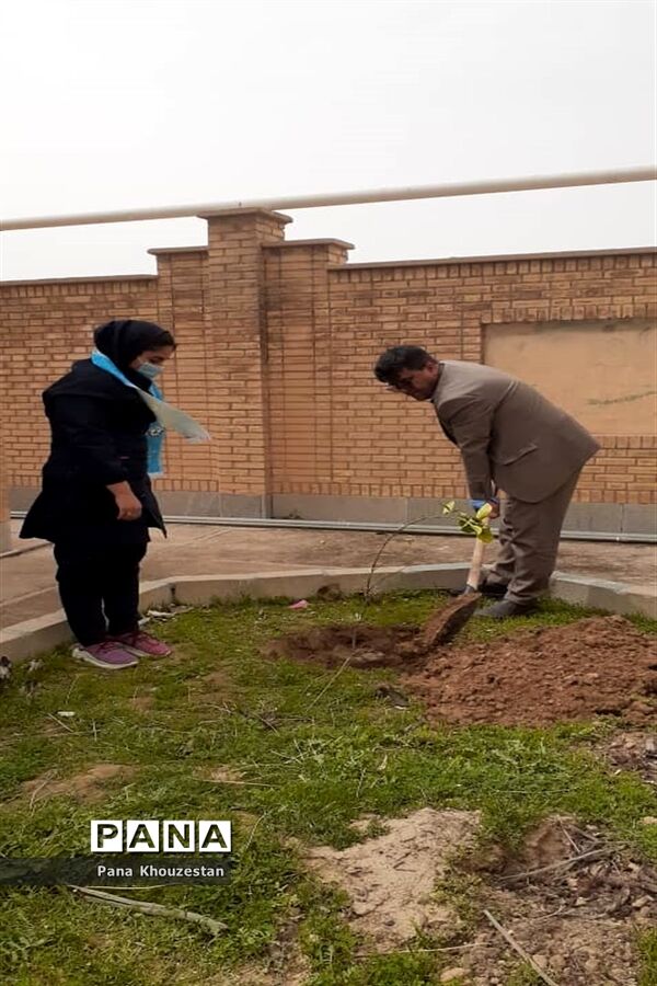 آیین گرامیداشت روز درختکاری و هفته منابع طبیعی در خوزستان