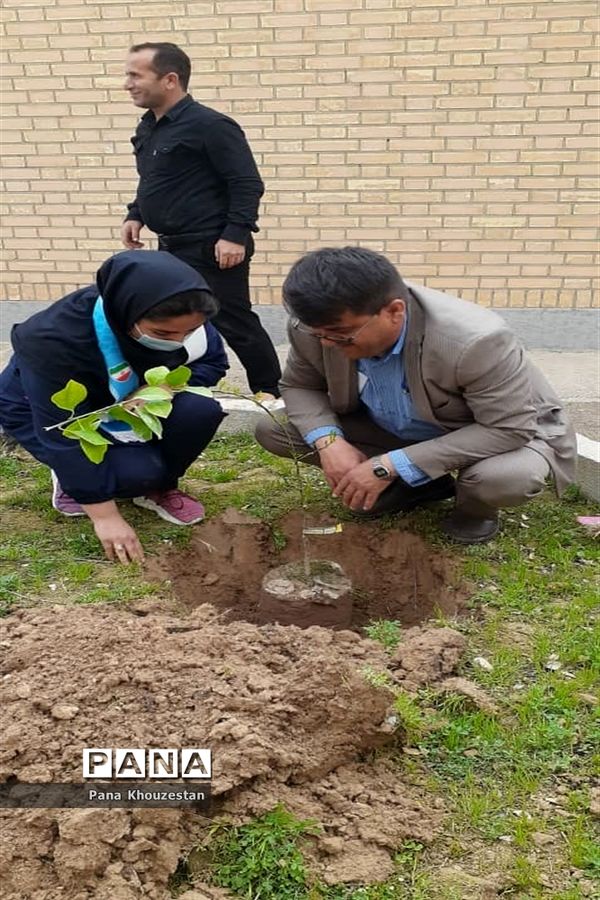 آیین گرامیداشت روز درختکاری و هفته منابع طبیعی در خوزستان