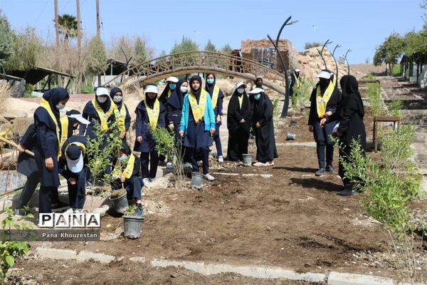 آیین گرامیداشت روز درختکاری و هفته منابع طبیعی در خوزستان