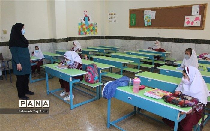 کارکنان آموزش و پرورش هم شامل طرح رتبه‌بندی معلمان می‌شوند