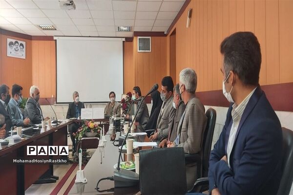 امضای تفاهم‌نامه همکاری اداره ورزش و جوانان با آموزش و پرورش کاشمر
