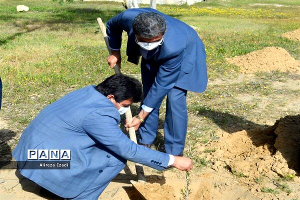 مراسم روز درختکاری در اردوگاه تربیتی امام خمینی (ره)  استان بوشهر چاهکوتا برگزار شد
