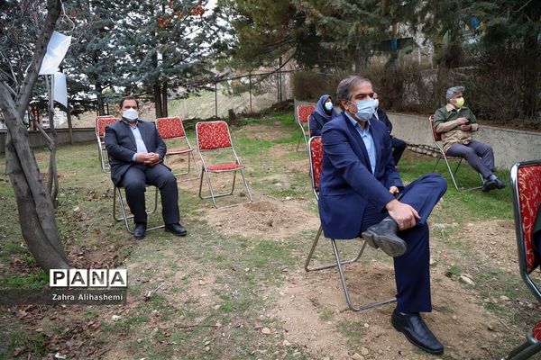 آیین روز درختکاری در اردوگاه شهید چمران تهران