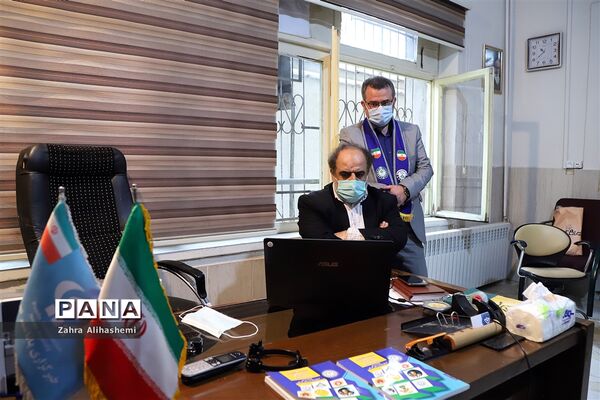 وبینار آموزش تشکیلاتی ویژه مربیان و دانش‌آموزان تشکیلاتی مدارس شهر تهران