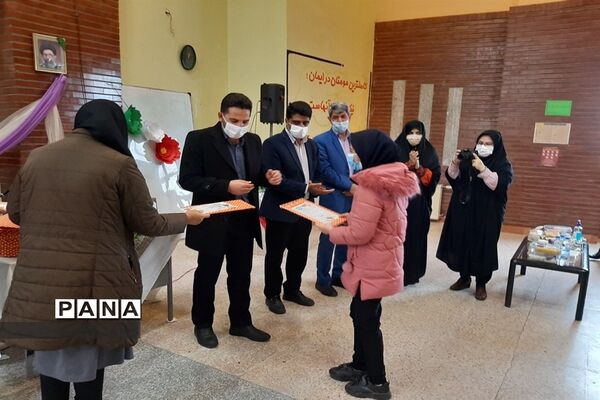 افتتاح اتاق فکر در دبستان دخترانه حضرت ولیعصر ﴿عج ﴾ هفت ‌جوی شهرستان قدس