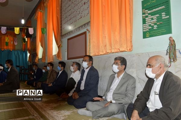 تجلیل از جانبازان فرهنگی دفاع مقدس در اداره کل آموزش و پرورش استان بوشهر