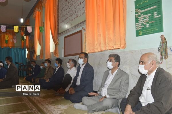 تجلیل از جانبازان فرهنگی دفاع مقدس در اداره کل آموزش و پرورش استان بوشهر