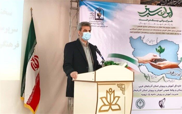 آیین طرح ماندگار" هر شهید یک درخت" در ارومیه برگزار شد
