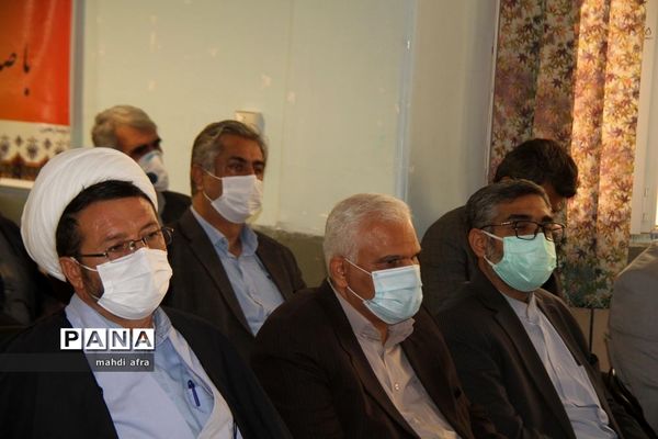 برگزاری یادواره شهدا در دبیرستان فرزانگان دکتر عادلی