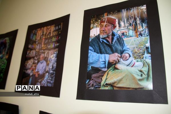 نمایشگاه خانواده ایرانی، تولیدات ایرانی در هنرستان فرزانگان شهرستان بهبهان