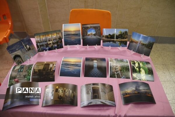 نمایشگاه خانواده ایرانی، تولیدات ایرانی در هنرستان فرزانگان شهرستان بهبهان