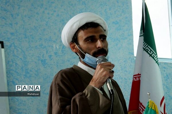جشن تکلیف در مدرسه شهید علی تات شهر جوادآباد