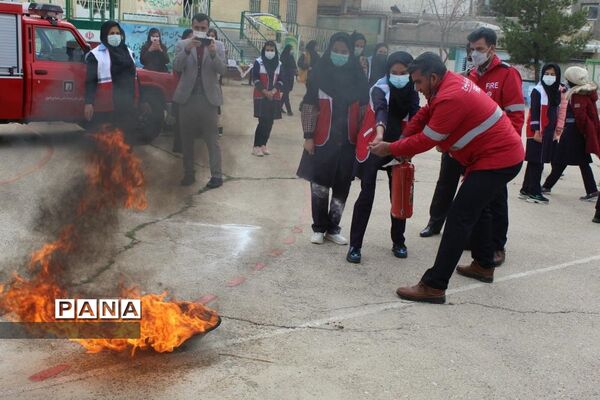 مانور آموزش مخاطرات چهارشنبه‌سوری، دبیرستان دخترانه تیزهوشان یاسوج