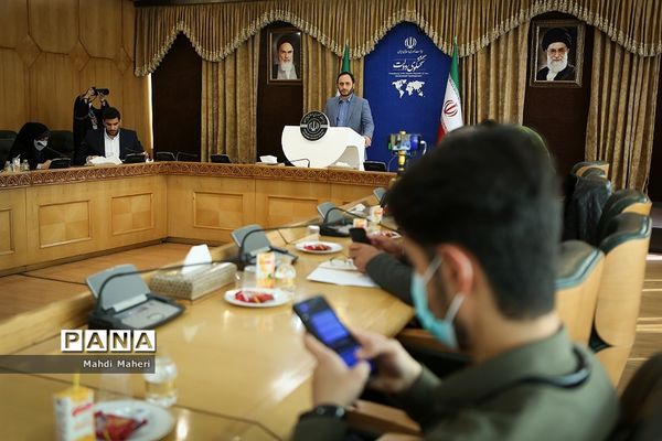 نشست خبری سخنگو‌ی دولت