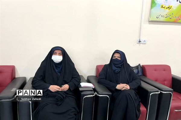 برگزاری دوره ضمن خدمت جهاد تبیین و سیر تربیت اسلامی دانش‌آموزان