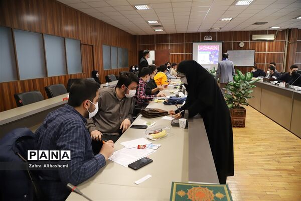 انتخابات هیات رئیسه مجلس دانش‌آموزی شهر تهران-2
