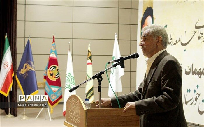 سران عشایر از استفاده اسلحه در مراسمات جلوگیری کنند