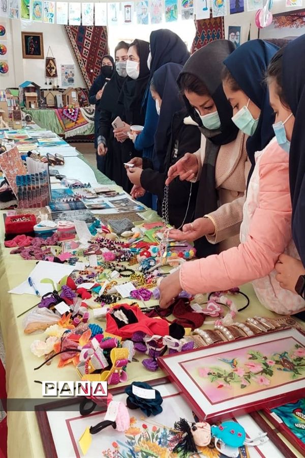 جشنواره خوارزمی ( محور بازارچه  کسب و کار دانش‌آموزی)